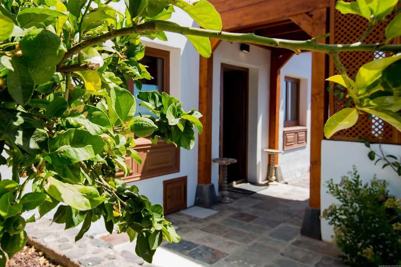 Villa Las Rosas, Los Menores, Adeje, sea view Armenime 0*,  España