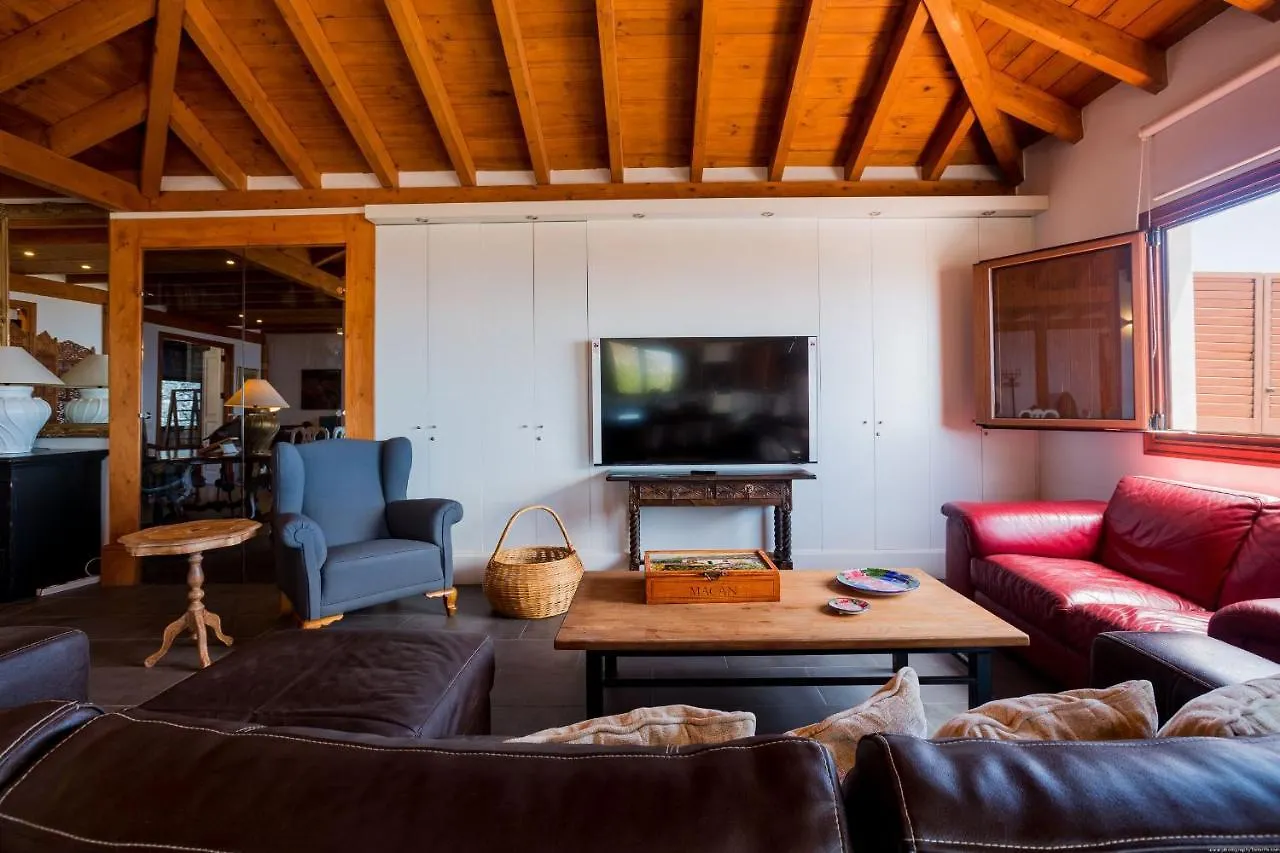Villa Las Rosas, Los Menores, Adeje, Sea View Armenime