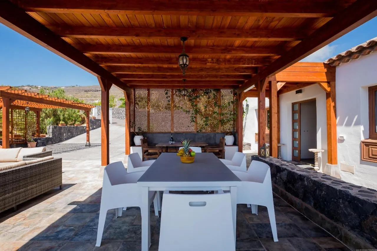 Villa Las Rosas, Los Menores, Adeje, Sea View Armenime