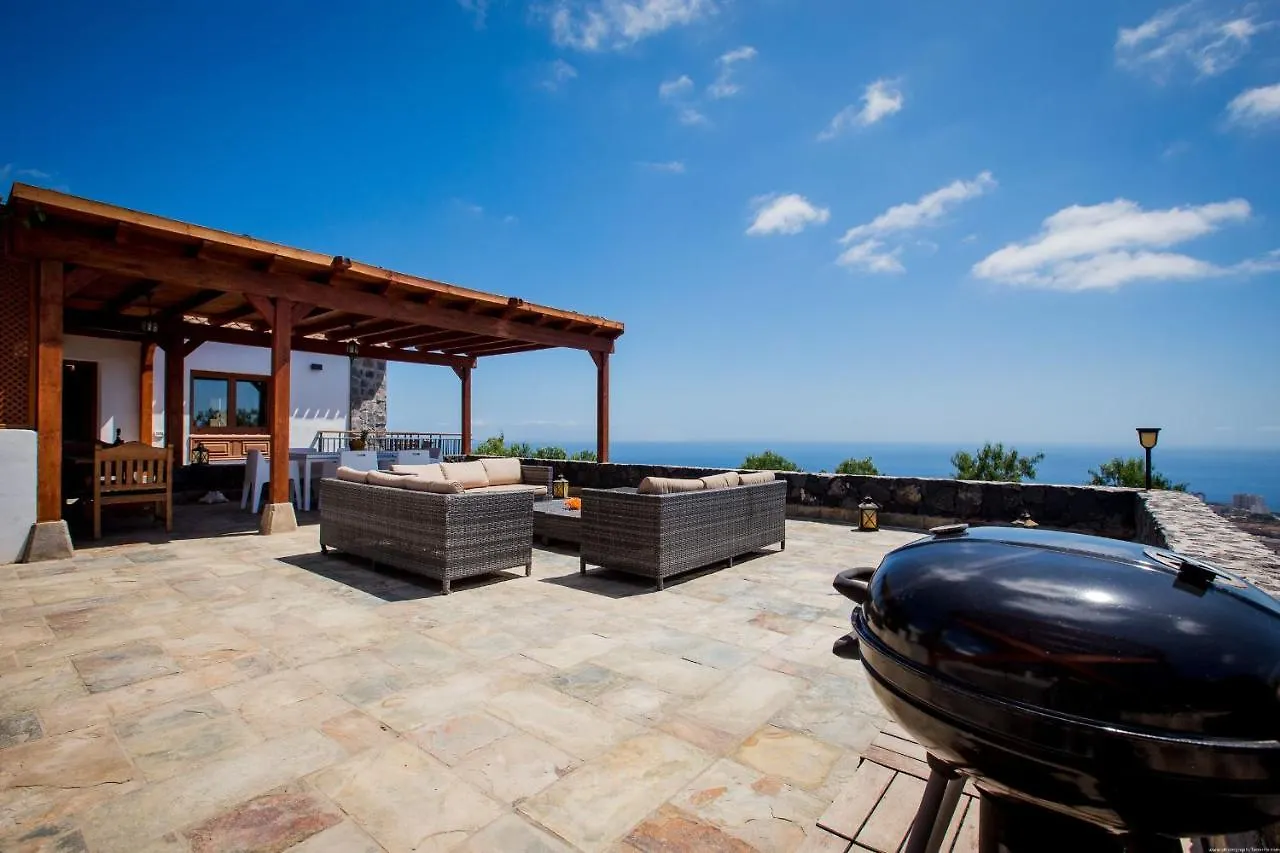 Villa Las Rosas, Los Menores, Adeje, Sea View Armenime