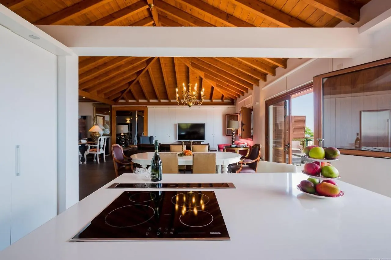 Villa Las Rosas, Los Menores, Adeje, Sea View Armenime