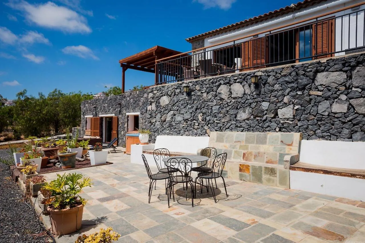 Villa Las Rosas, Los Menores, Adeje, Sea View Armenime